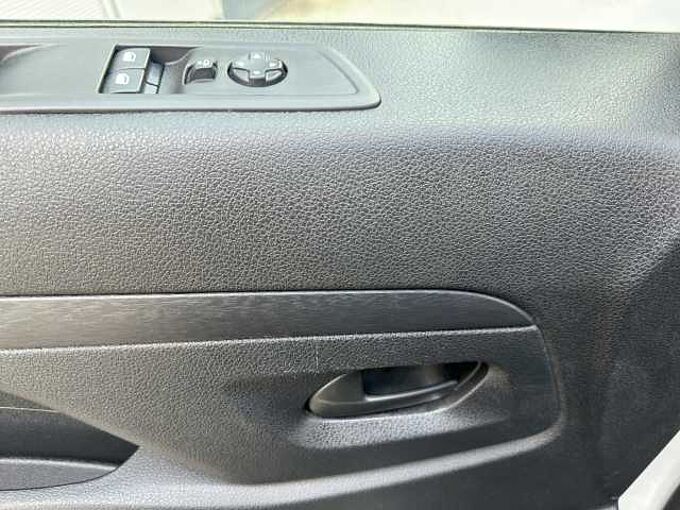 Fiat Scudo 2.0 L2 //Kamera/Navigation/PDC