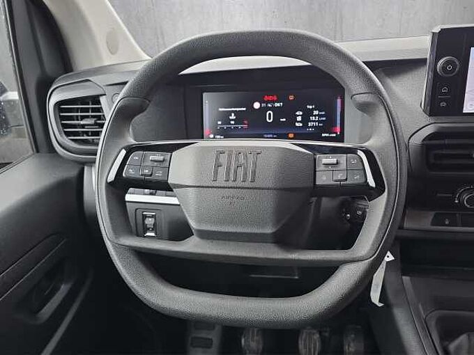 Fiat Scudo 2.0 //3-Sitzer/Navi/Kamera L2