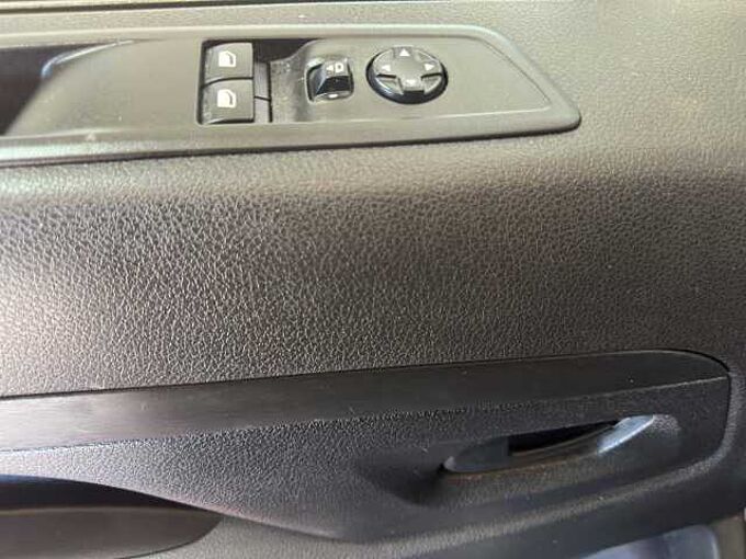 Fiat Scudo 2.0 L2 //Kamera/Navigation/PDC