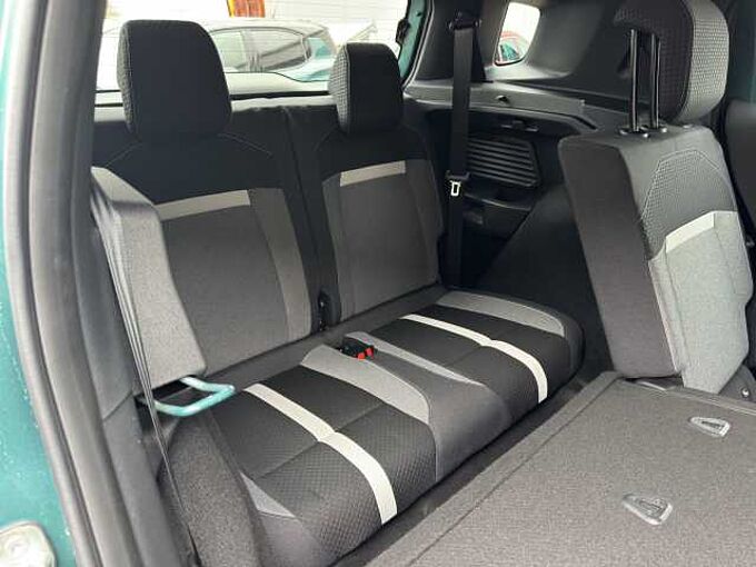 Opel Frontera 1.2 Hybrid GS  //7-Sitze / Navi / Kamera /Einparkhilfe