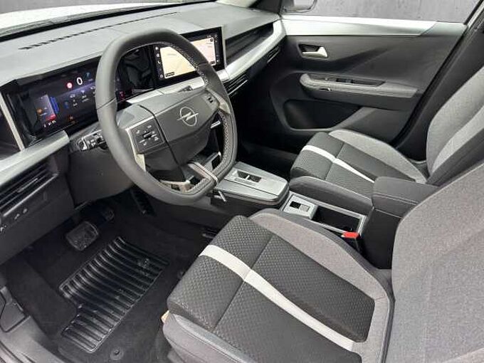 Opel Frontera 1.2 Hybrid GS //7-Sitze / Navi / Kamera /Einparkhilfe