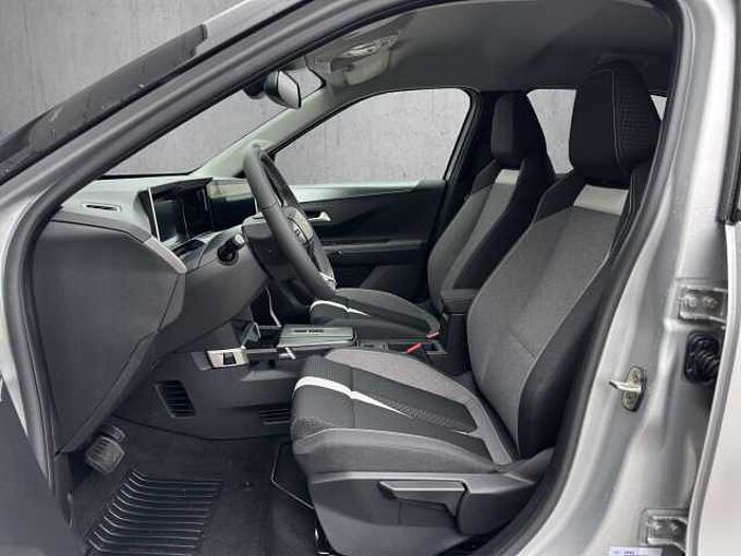 Opel Frontera 1.2 Hybrid GS  //7-Sitze / Navi / Kamera /Einparkhilfe