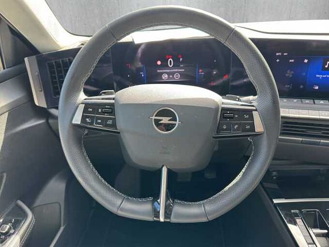 Opel Astra ST 1.5 D Elegance // AHK/Navi/Winterpaket