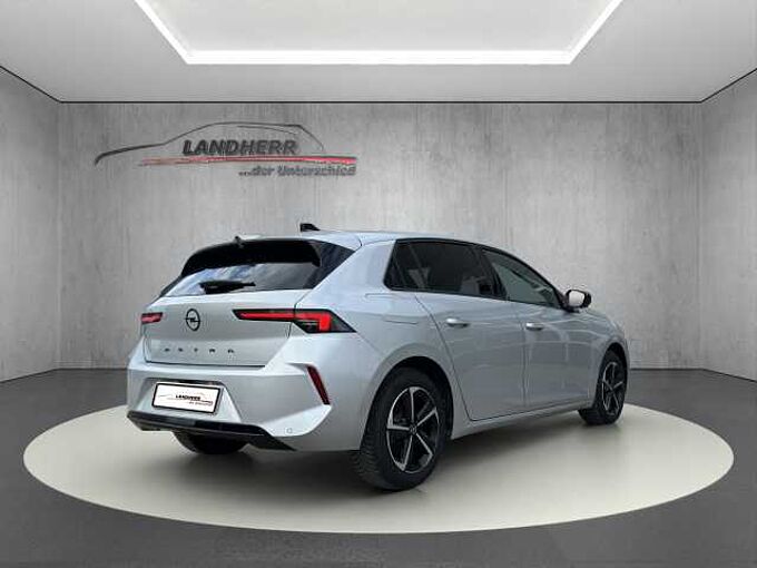 Opel Astra 1.2 Turbo GS  //AHK/Winterpaket 