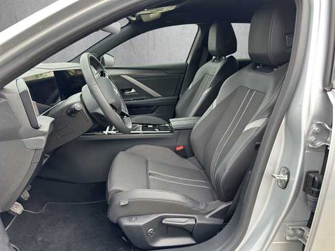 Opel Astra 1.2 Turbo GS  //AHK/Winterpaket 