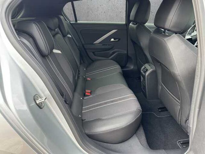 Opel Astra 1.2 Turbo GS  //AHK/Winterpaket 