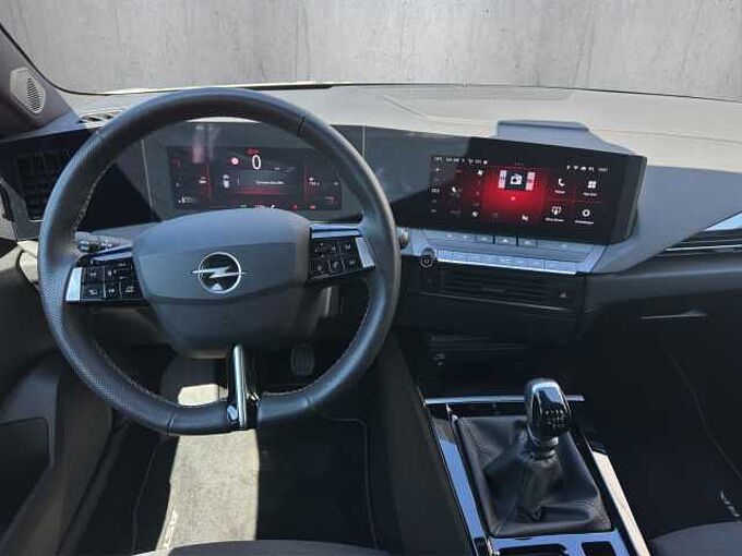 Opel Astra  GS  / AHK abnehmbar/ Farbdisplay