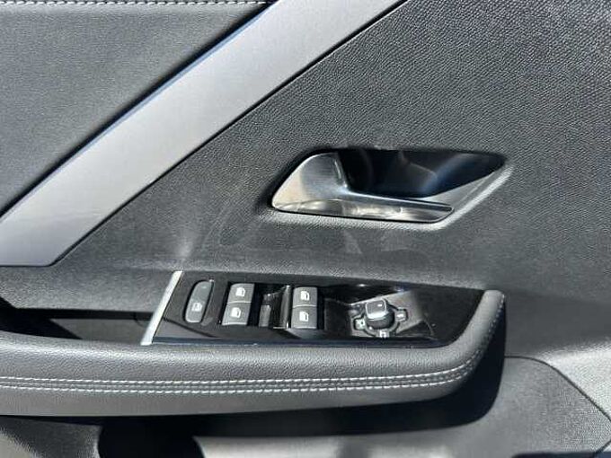 Opel Astra  GS  / AHK abnehmbar/ Farbdisplay