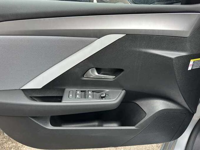 Opel Astra 1.2 Turbo Edition //LED/Winterpaket