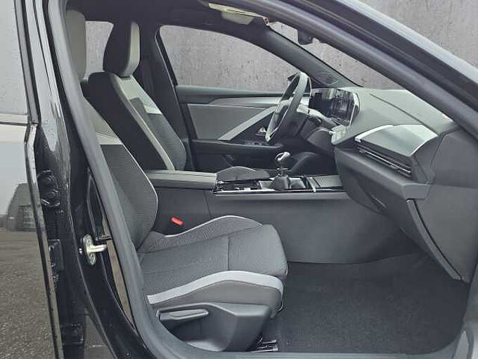 Opel Astra 1.2 Turbo Edition //LED/Sitzheizung /Alu