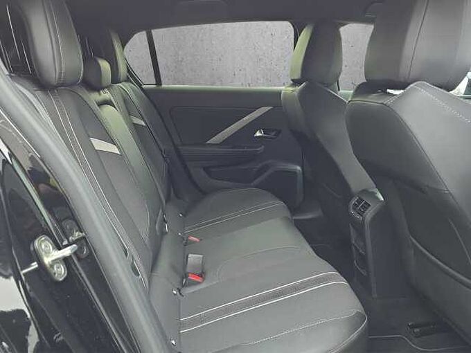 Opel Astra 1.2 Turbo GS  //LED/Winterpaket 