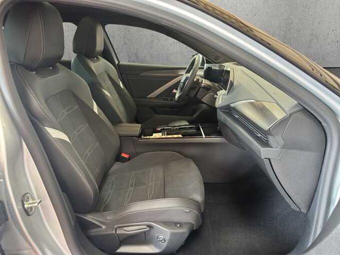 Opel Astra GS  //Schiebedach/Navi/Sitzheizung /360&deg;