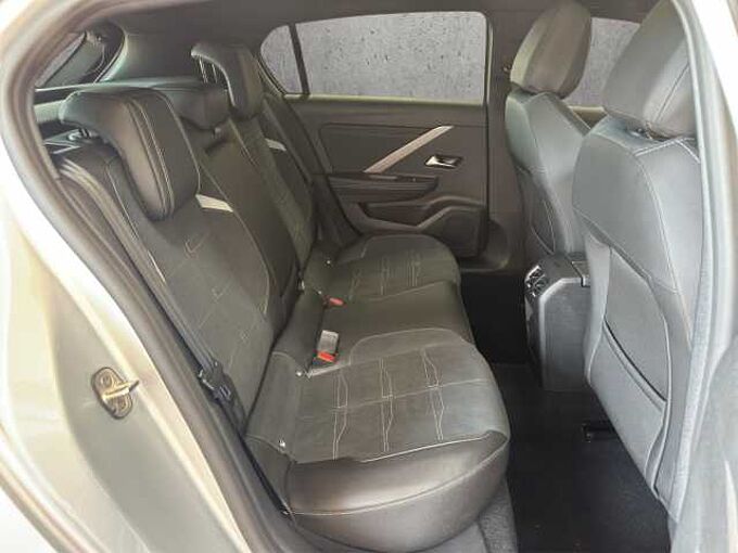 Opel Astra GS  //Schiebedach/Navi/Sitzheizung /360&deg;