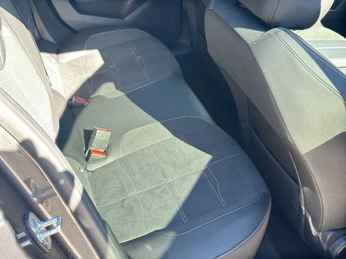 Opel Astra 1.2 Turbo GS   //Pano/Head-Up/Winterpaket /360&deg;