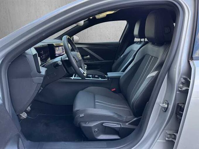 Opel Astra GS / AHK abnehmbar/Navi/SHZ