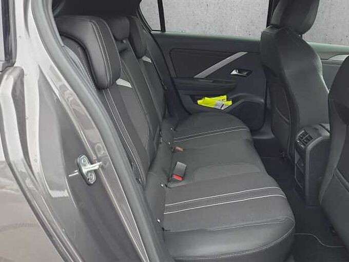 Opel Astra 1.2 Turbo GS  //LED/Winterpaket 