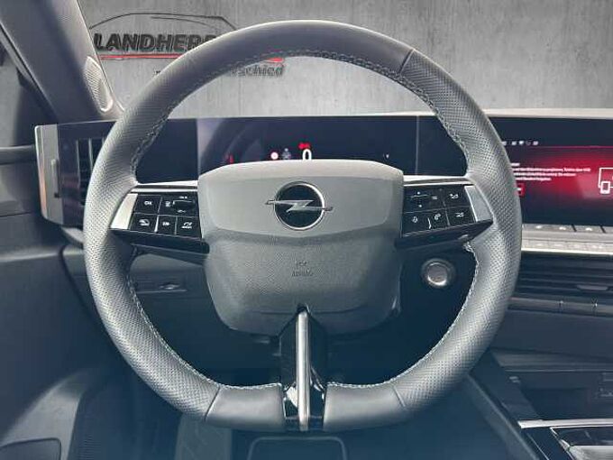 Opel Astra  GS  / AHK abnehmbar /Teilleder