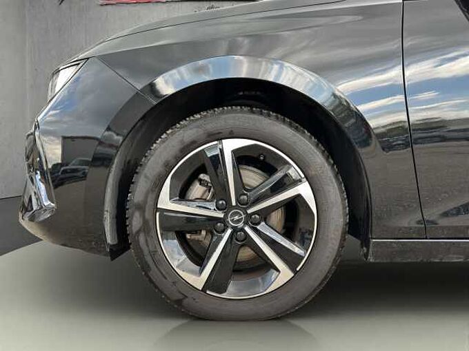 Opel Astra  GS  / AHK abnehmbar /Teilleder