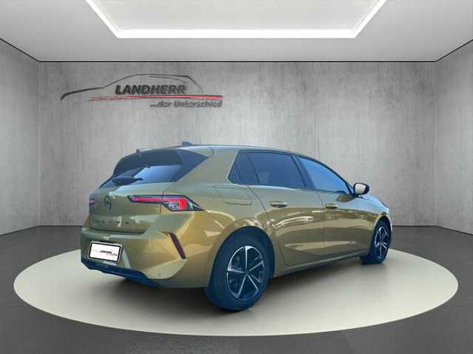 Opel Astra 1.2 T GS  //Kamera/Winterpaket/LED 