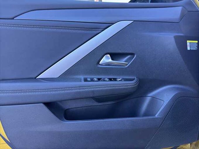 Opel Astra 1.2 T GS  //Kamera/Winterpaket/LED 