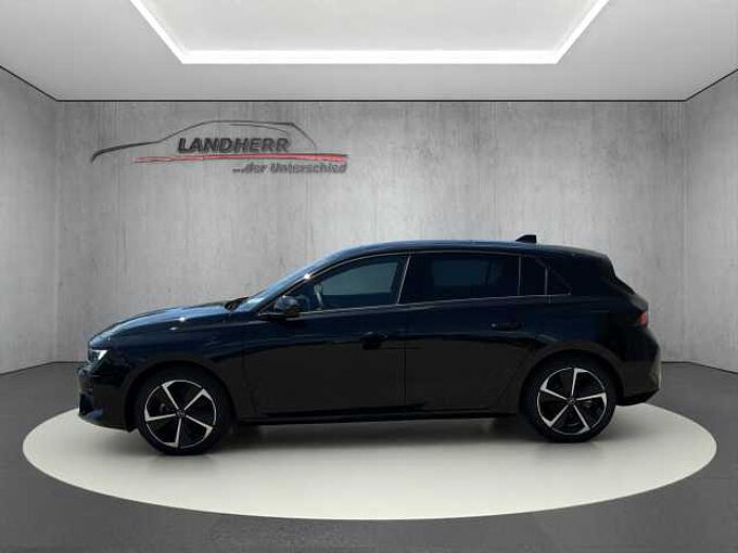 Opel Astra GS / AHK/Schiebedach/Navi /360°