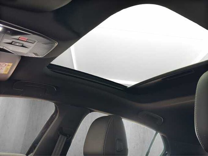 Opel Astra GS / AHK/Schiebedach/Navi /360°
