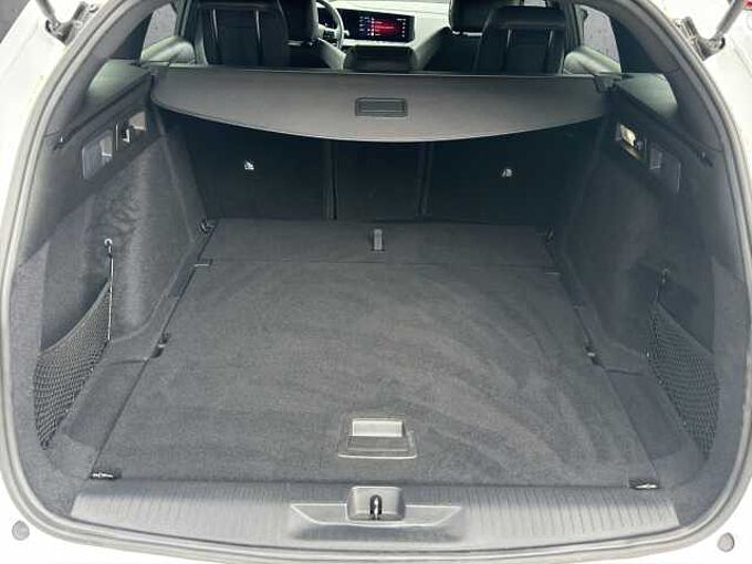 Opel Astra ST 1.2 Turbo GS //Winterpaket/LED/AHK/ 360°/Navi