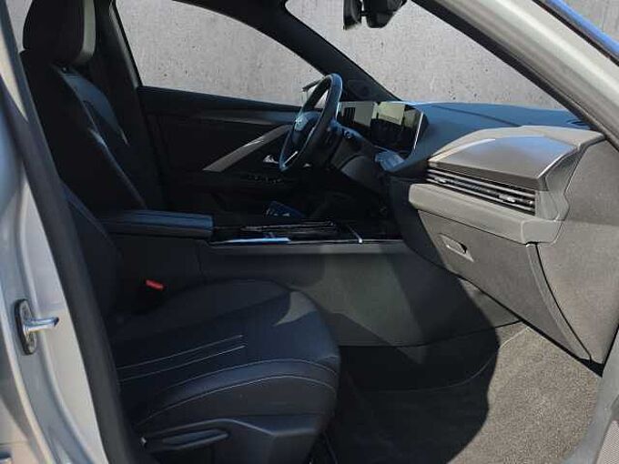 Opel Astra T ST GS //AHK/LED/360°/ Sitzheizung