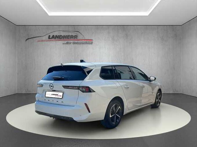 Opel Astra ST 1.2 Turbo GS //Winterpaket/LED/AHK/ 360°/
