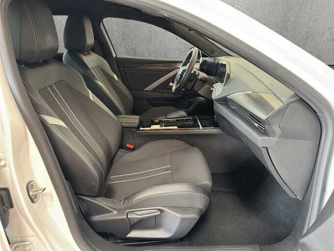 Opel Astra ST GS //AHK/LED/360&deg;/Navi Sitzheizung