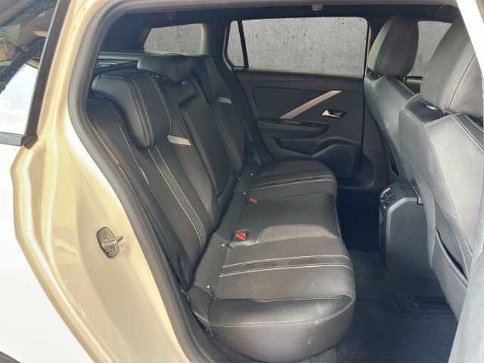Opel Astra ST GS //AHK/LED/360&deg;/Navi Sitzheizung