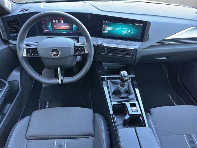 Opel Astra ST 1.2 T GS //LED/AHK/360°/Sitzheizung