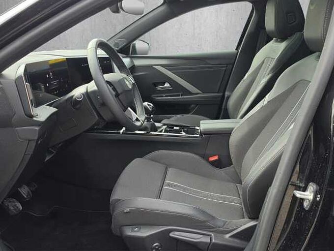 Opel Astra ST 1.2T GS//Pano/Sitzheizung/LED/elektr.Heckklappe 