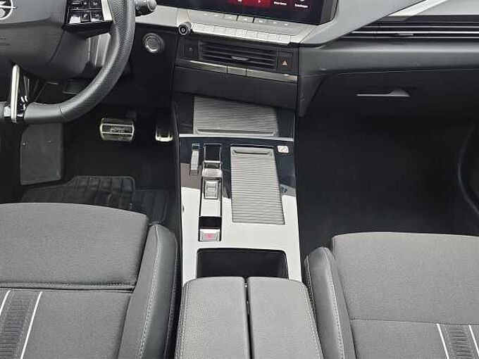 Opel Astra 1.2 GS Turbo Head Up Display/ 360&deg; R&uuml;ckfahrkamera