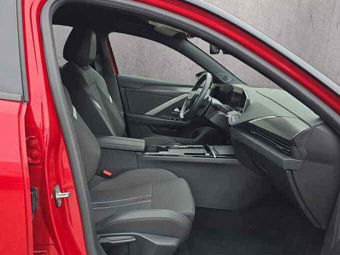 Opel Astra 1.2 GS Turbo Head Up Display/ 360&deg; R&uuml;ckfahrkamera