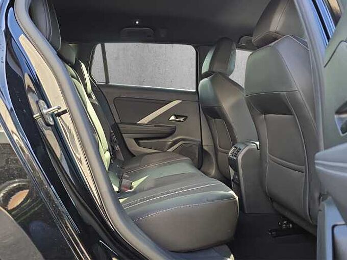 Opel Astra 1.2 Turbo GS  //LED/Winterpaket/AHK 