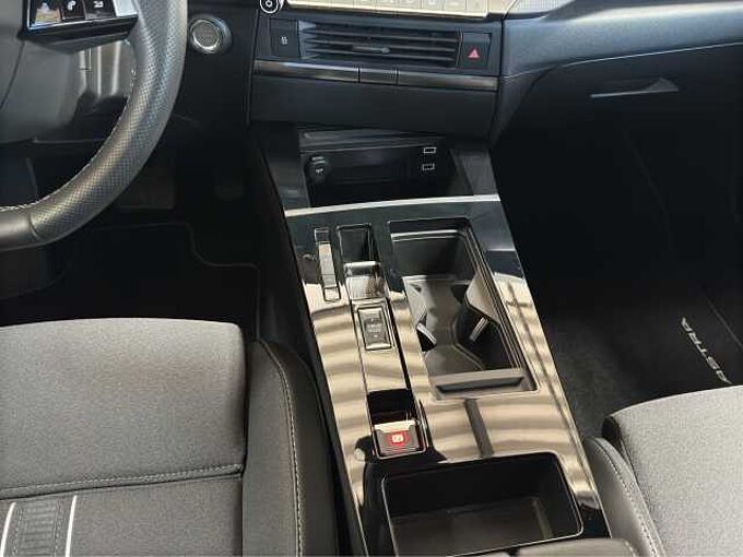Opel Astra ST 1.2 Turbo GS  //Pano/LED/ 360&deg;