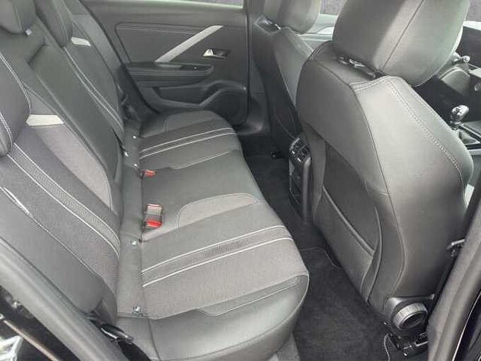 Opel Astra ST 1.2 Turbo GS  //Winterpaket/LED/AHK/ 360&deg;/Navi