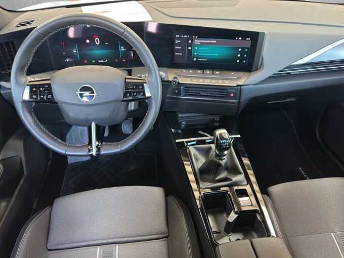 Opel Astra ST 1.2 Turbo GS  //Pano/LED/AHK/ 360&deg;