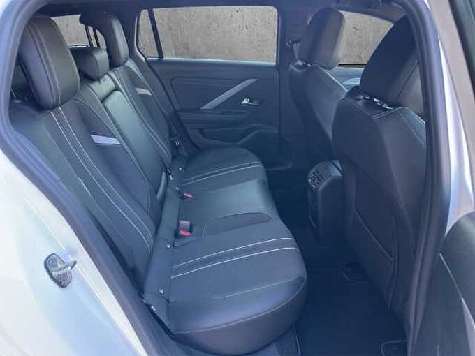 Opel Astra ST GS //Winterpaket/LED/AHK/ 360°/