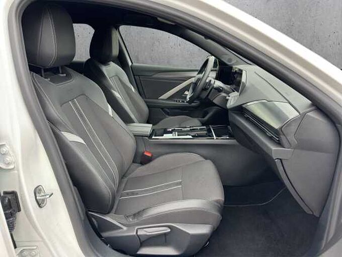 Opel Astra 1.2 T ST GS //AHK/LED/360°/Navi Sitzheizung