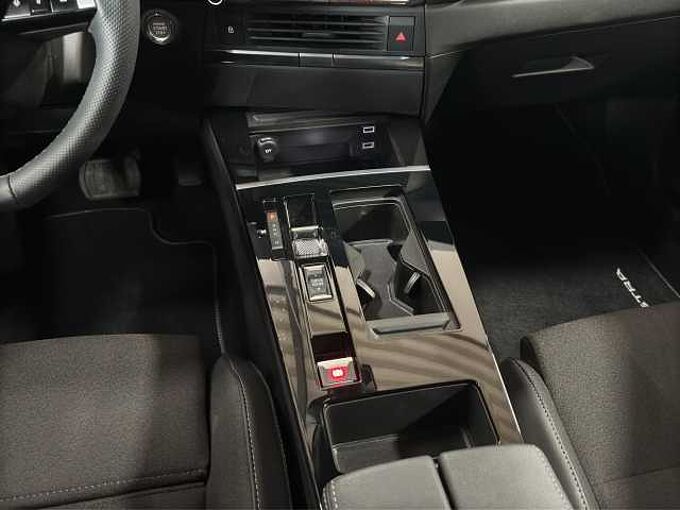 Opel Astra ST 1.2 Turbo GS  //Pano/LED/ 360&deg;
