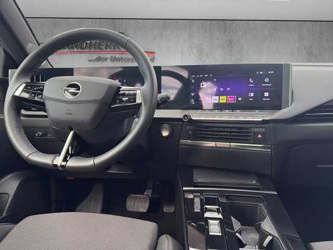 Opel Astra ST 1.2 Turbo GS  //Pano/LED/ 360&deg;