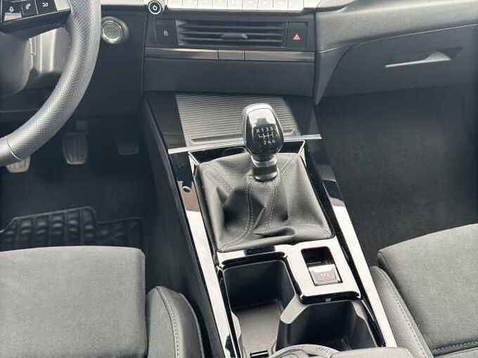 Opel Astra ST 1.2 Turbo GS //Winterpaket/LED/ 360°/Pano