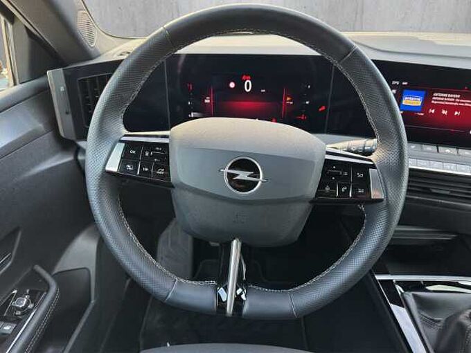 Opel Astra ST 1.2 Turbo GS  //Winterpaket/LED/AHK/ 360&deg;/Navi