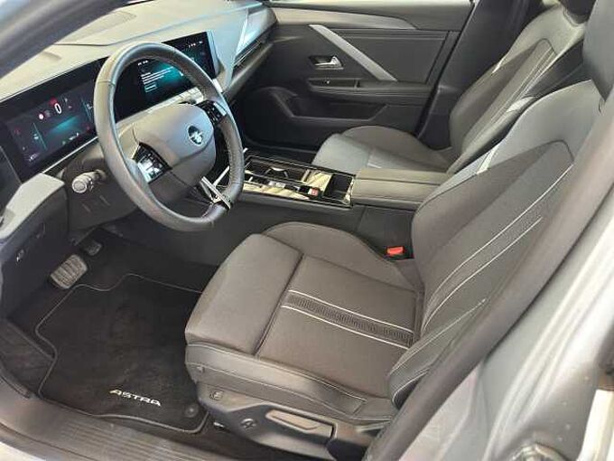 Opel Astra 1.2 T ST GS //AHK/LED/360°/ Sitzheizung