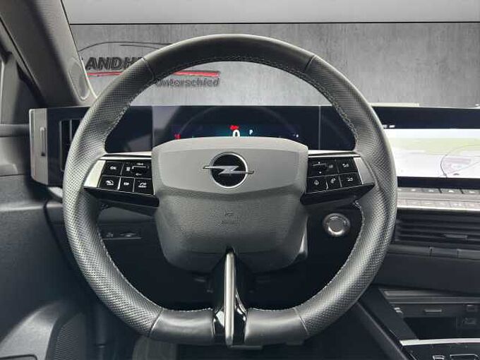 Opel Astra ST 1.2T GS//Pano/Head-Up/Navi/360&deg; 