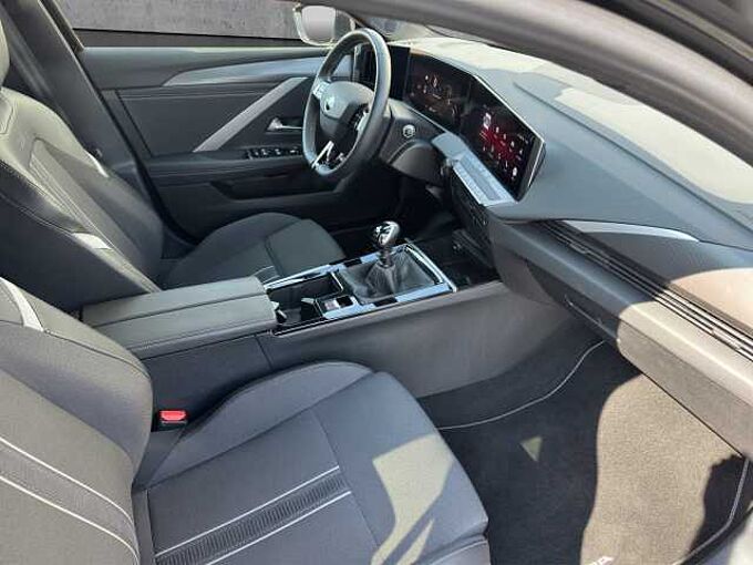 Opel Astra ST 1.2 Turbo GS  //Winterpaket/LED/AHK/ 360&deg;/