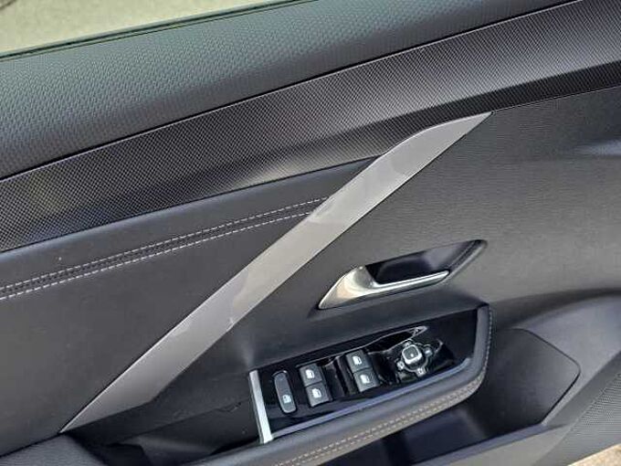 Opel Astra 1.2 T ST GS //AHK/LED/360&deg;/ Sitzheizung