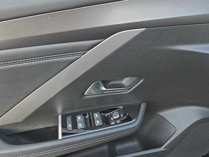 Opel Astra ST 1.2 Turbo GS  //Winterpaket/LED/ 360&deg;/Navi